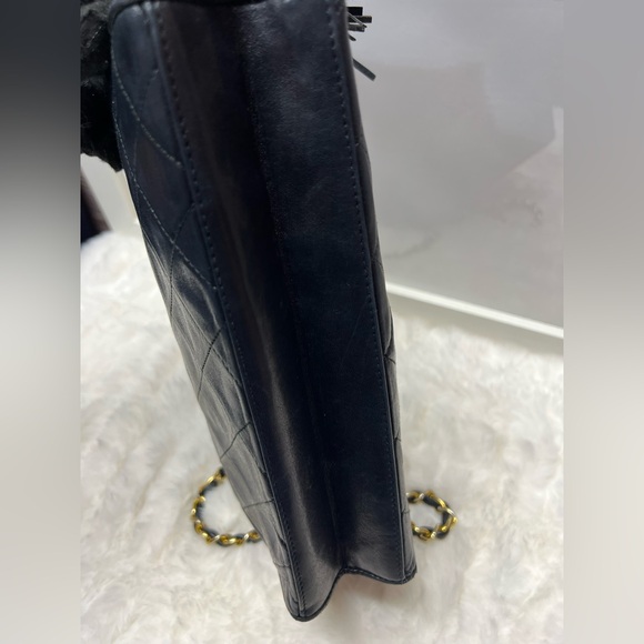 CHANEL-1551879 Black Lambskin Quilted Tassel Flap Shoulder Bag - Picture 7 of 12